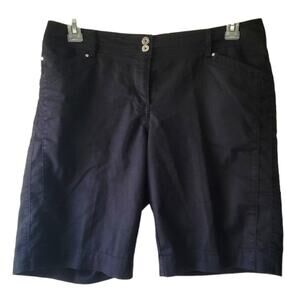 Size 10 WHBM black Bermuda shorts White House Black Market